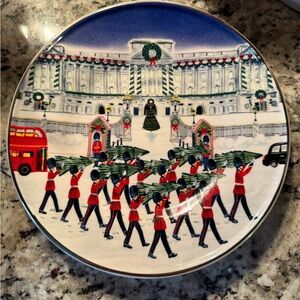 Anthropologie Holiday in the City Plate- London 2024